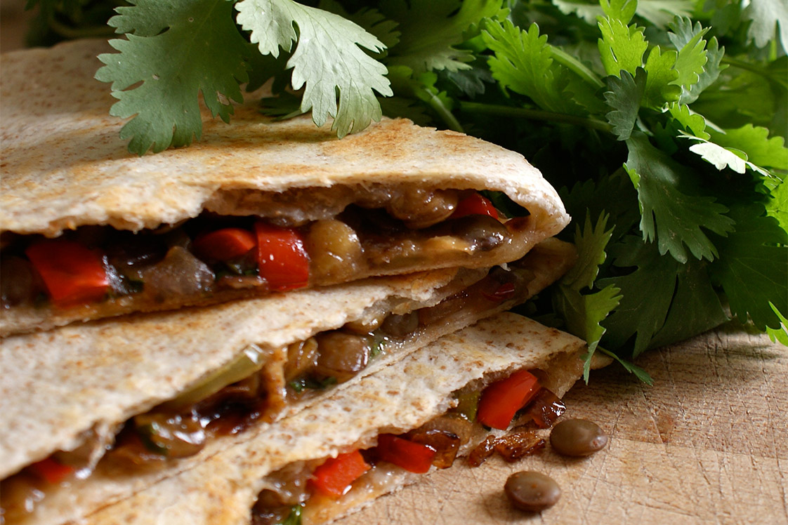 Charred Red Pepper, Lentil & Feta Quesadillas - Mains Recipe