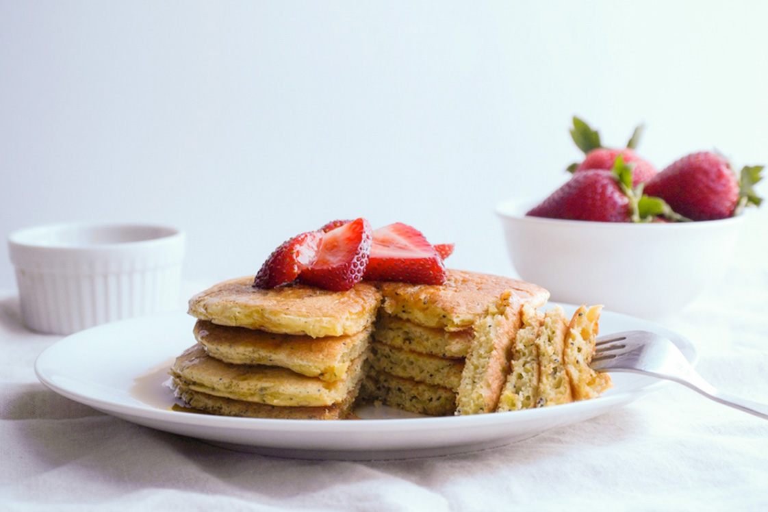 Lemon Poppy Seed Pancakes - Desserts Recipe