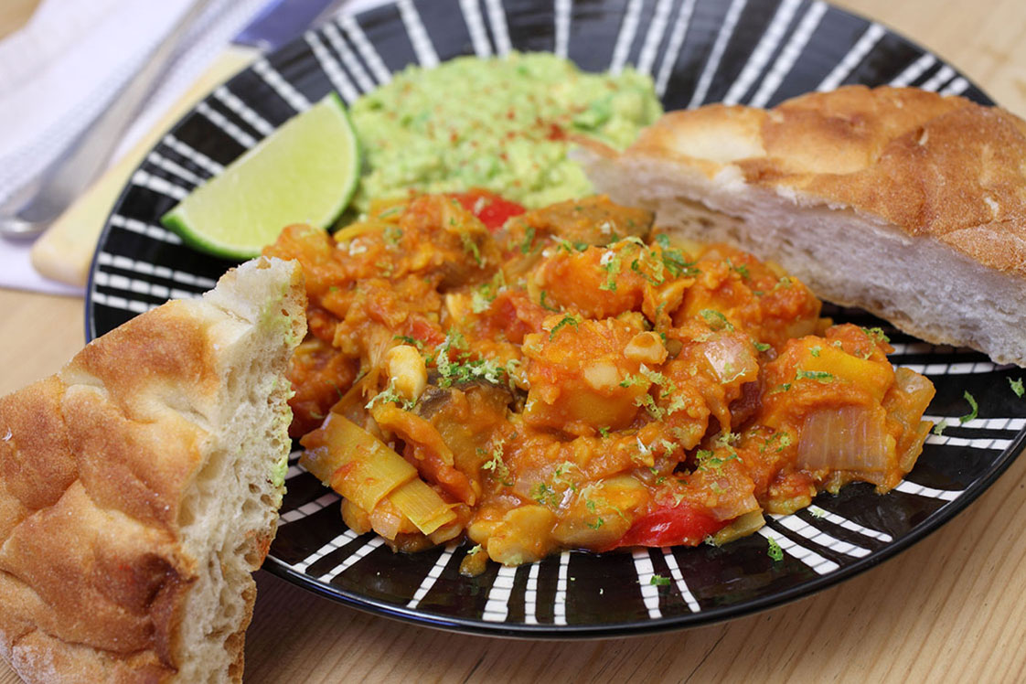 New World Chilli with Old World Beans - Mains Recipe
