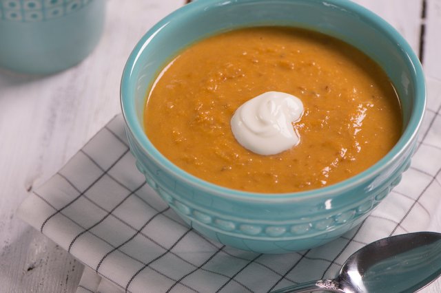 Pumpkin-Soup-with-Lentils