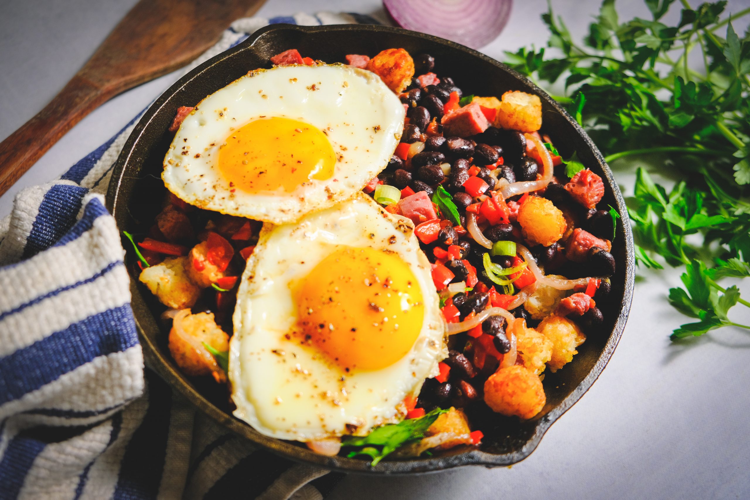 Corned Beef Tater Tot And Black Bean Hash Half Cup Habit 